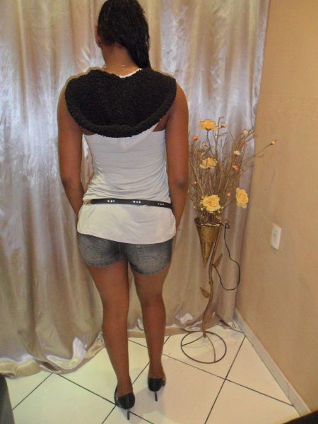 BLUSA DOMINIO CAPUZ PELO